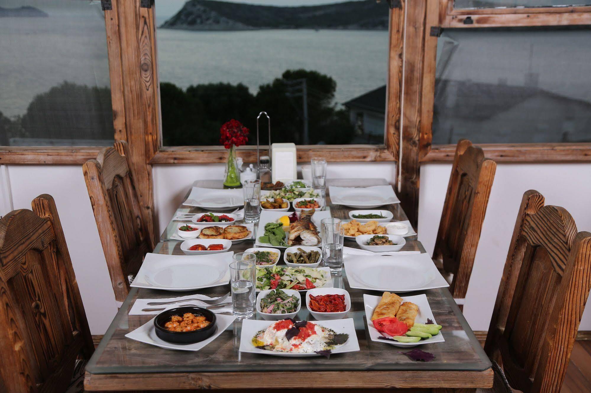 Arya Hotel Karaburun Karaburun  Kültér fotó